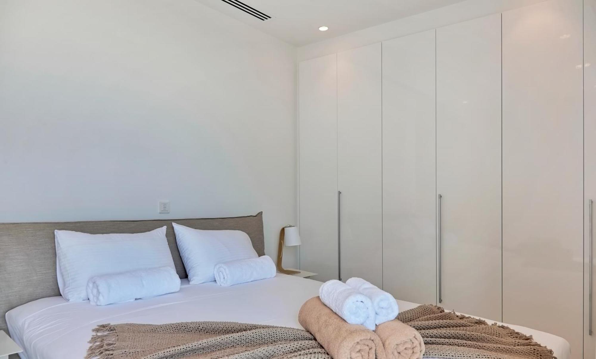 Beachfront Luxury Villa Idania Айя Напа Екстериор снимка