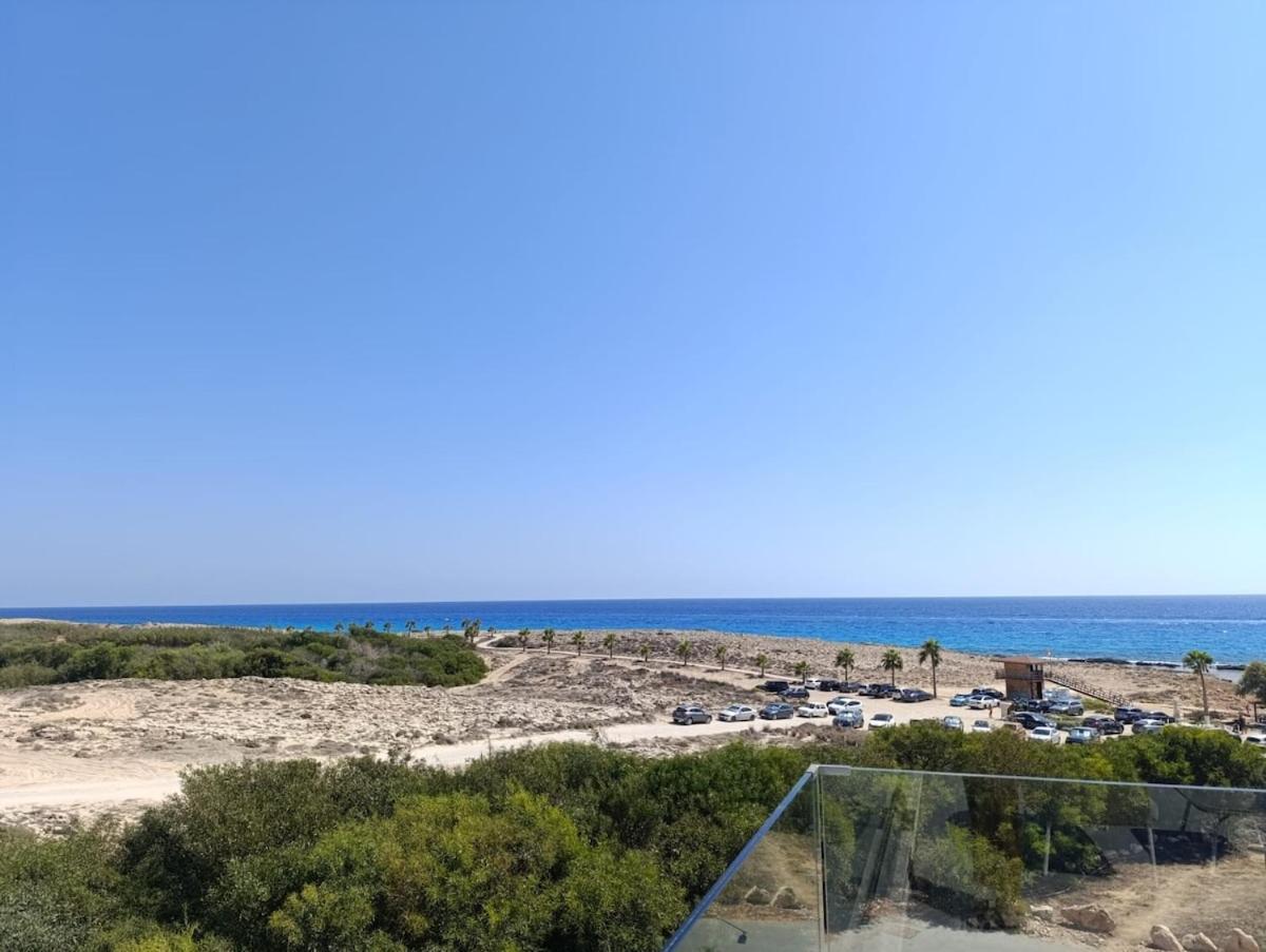 Beachfront Luxury Villa Idania Айя Напа Екстериор снимка
